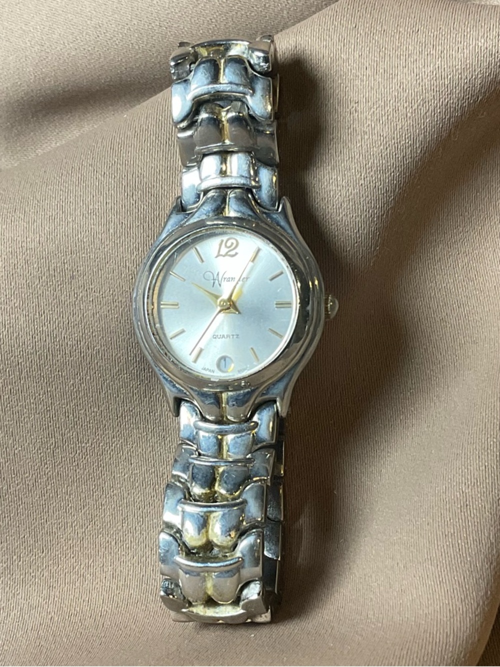 Wrangler Quartz Watch Silver Tone Bracelet Japan Movement Women’s Dress Watch